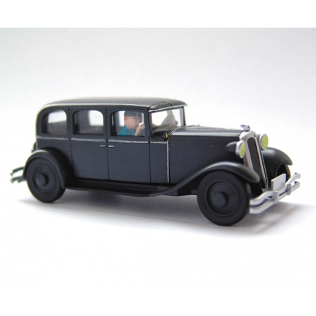 La Limousine en route vers Nankin - "Le Lotus bleu" (1946)