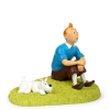 Tintin sit in the grass 18cm